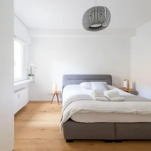  Appartement Wonderful Two Bedroom At Limpertsberg With Parking, Near Tram